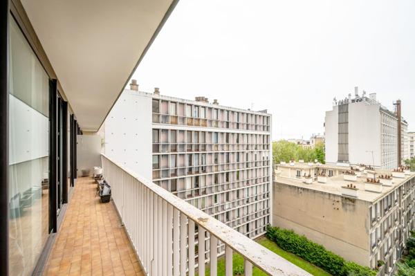 99m2 lumineux, traversant avec balcons, 3 chambres et un grand séjour!