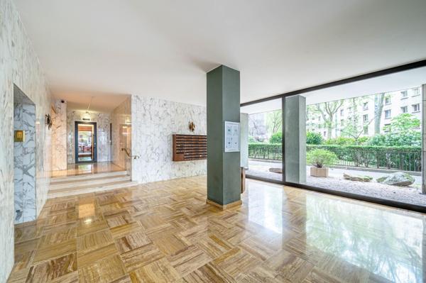 99m2 lumineux, traversant avec balcons, 3 chambres et un grand séjour!