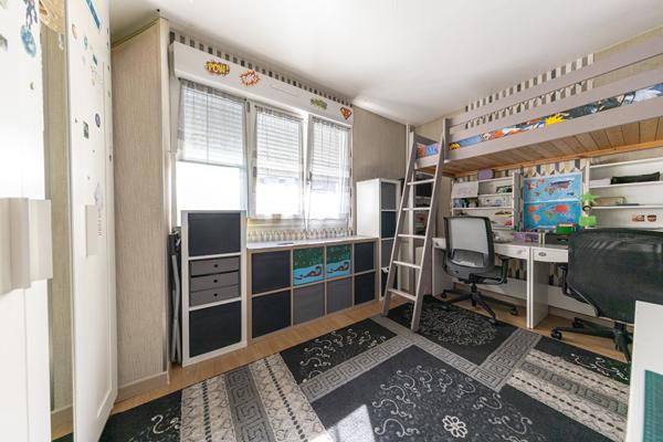 Appartement 4 pièces 82.8 m2