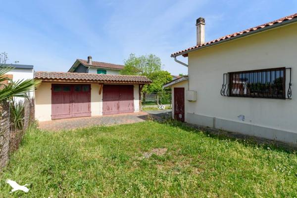 Maison à vendre |  Saint-Pierre-du-Mont |  6 pièces | 140 m²