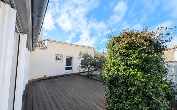 Maison à vendre    5 pièces • 119,36 m2 Gradignan