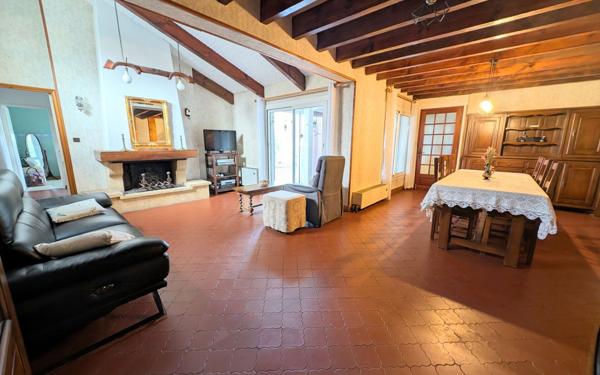 Maison à vendre    5 pièces • 119,36 m2 Gradignan