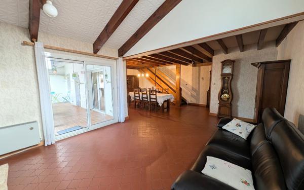 Maison à vendre    5 pièces • 119,36 m2 Gradignan