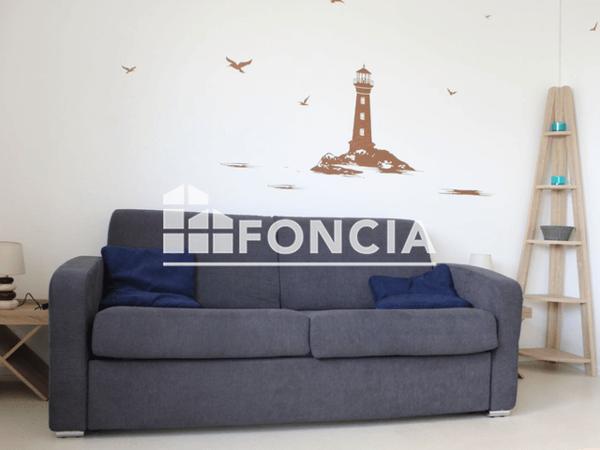 Location Studio meublé 26.3 m² - 62 ET 64 RUE ALFRED KASTLER La Rochelle 17000