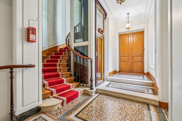 Vente Appartement de luxe Paris 8 5 Pièces 175 m²