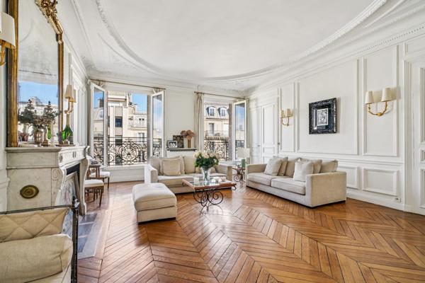 Vente Appartement de luxe Paris 8 5 Pièces 175 m²