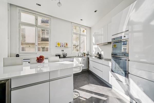 Vente Appartement de luxe Paris 8 5 Pièces 175 m²