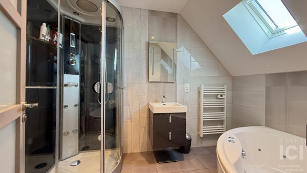 Maison Contemporaine 5 chambres - 148M² - Varades - Loireauxence - 1615M²