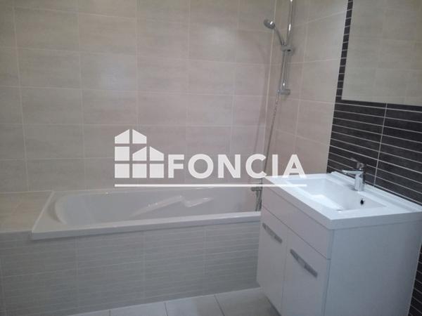 Location Appartement 3 pièces 60.95 m² - 24 PLACE DE LA LIBERTE Schiltigheim 67300