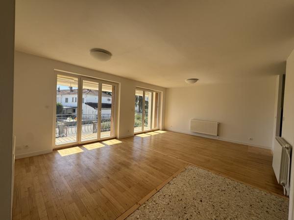 Spacieux et lumineux appartement