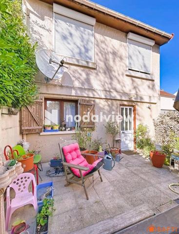 Maison proche du RER E Villiers et des écoles