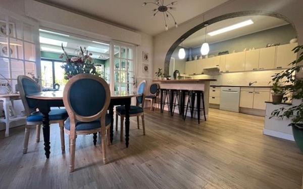 Maison à vendre    7 pièces • 180 m2 Valenciennes