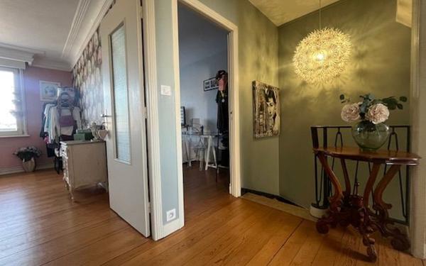 Maison à vendre    7 pièces • 180 m2 Valenciennes