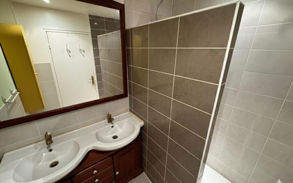 Appartement à vendre    4 pièces •  Bailly