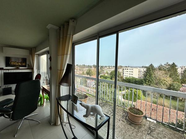 Appartement lumineux 125 m2 - 4 chambres - Mâcon