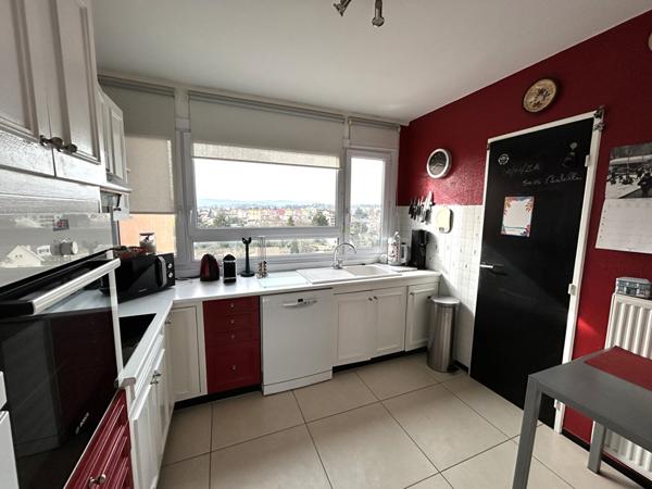 Appartement lumineux 125 m2 - 4 chambres - Mâcon