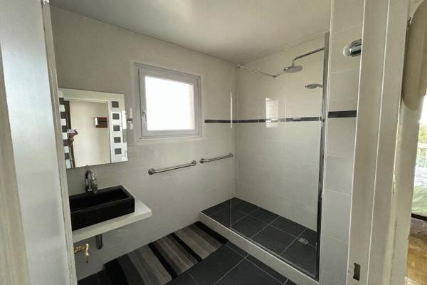 Appartement lumineux 125 m2 - 4 chambres - Mâcon