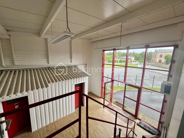 Local d'activités de 191 m²