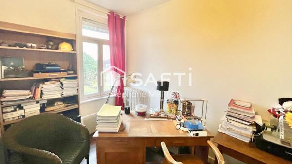 Maison avec jardin et garage