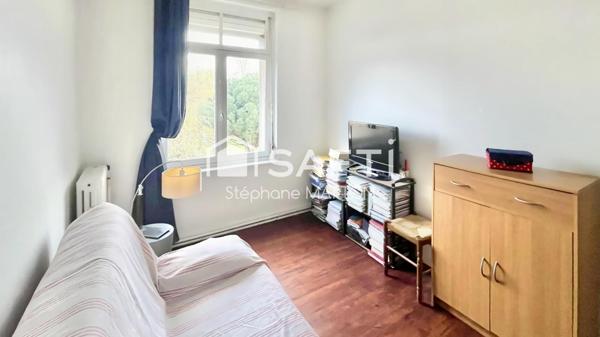 Maison avec jardin et garage