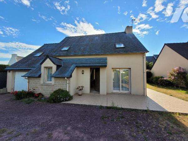 Maison à vendre à Pleurtuit (35730) en Ille-et-Vilaine (35)

Une maison proche des commerces,...