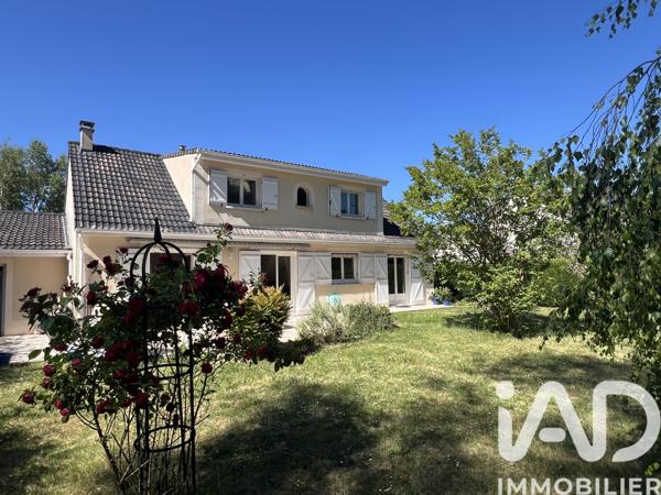 Maison à vendre 8 pièces 160 m² Bondoufle