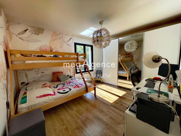 Maison à LORGUES, 83510 - 5 pièces 133m²