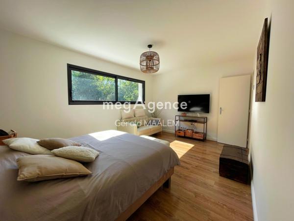 Maison à LORGUES, 83510 - 5 pièces 133m²