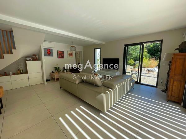 Maison à LORGUES, 83510 - 5 pièces 133m²