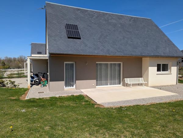 Maison récente de plain-pied au coeur de Sébazac