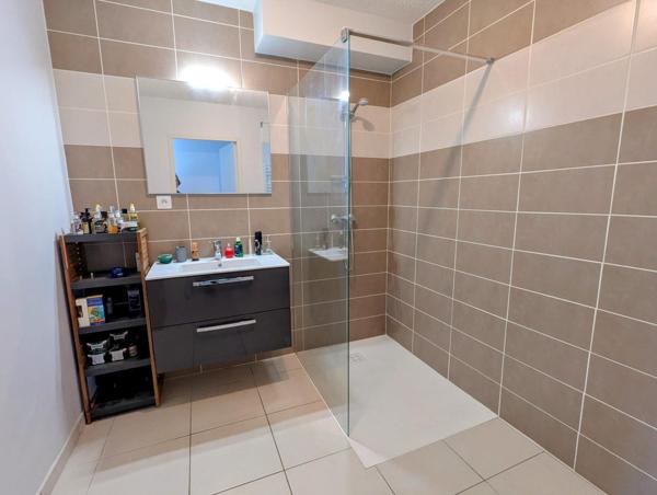 Maison récente de plain-pied au coeur de Sébazac