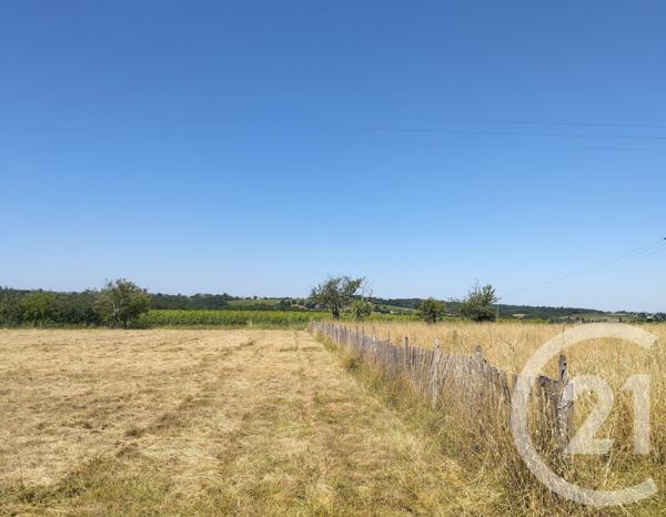 Terrain à vendre  13524 m2 SAUSSIGNAC - 24