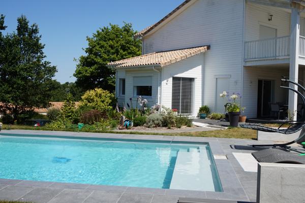 MAISON 4 CHAMBRES, 196 m2