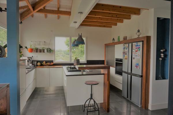 MAISON 4 CHAMBRES, 196 m2