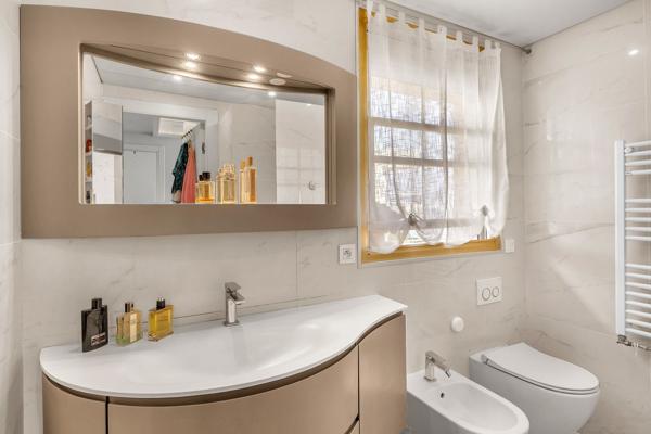 Vente Appartement de luxe Menton 3 Pièces 65 m²