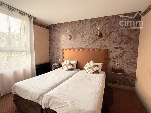 📍 Secteur Gare- Surface exploitable : ~620 m² | Loyer mensuel : 1 430 € HT HC