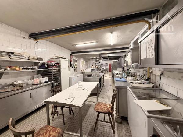 📍 Secteur Gare- Surface exploitable : ~620 m² | Loyer mensuel : 1 430 € HT HC