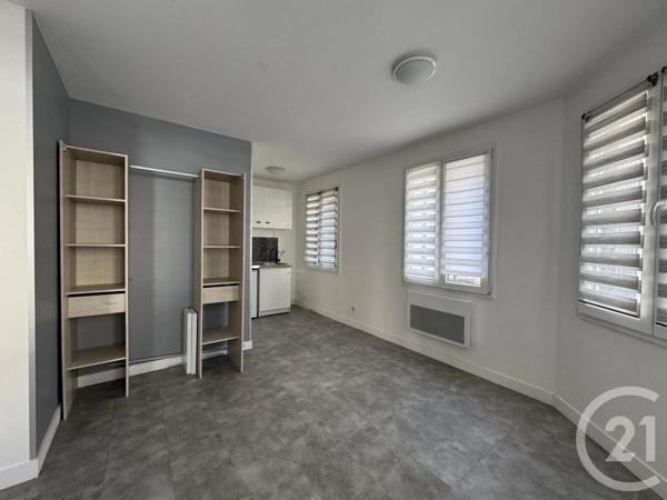 Appartement Studio à vendre  1 pièce - 25,33 m 2   ST MAURICE  - 94