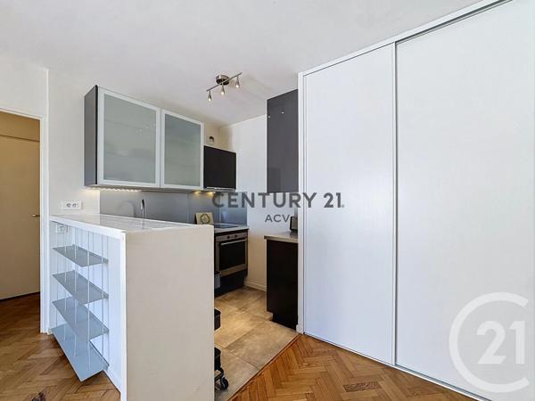 Appartement Studio à vendre  1 pièce - 25,33 m 2   ST MAURICE  - 94