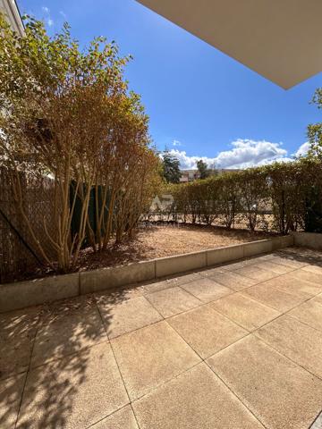 Appartement Achères 3 pièce(s) 54 m2 Loyer 1 004 €/mois charges comprises **  - Référence  9210