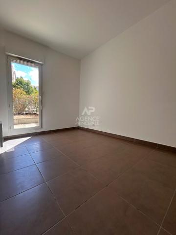 Appartement Achères 3 pièce(s) 54 m2 Loyer 1 004 €/mois charges comprises **  - Référence  9210