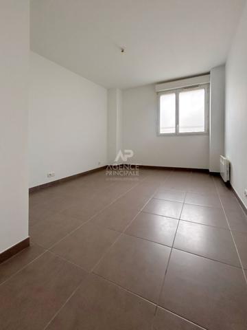 Appartement Achères 3 pièce(s) 54 m2 Loyer 1 004 €/mois charges comprises **  - Référence  9210