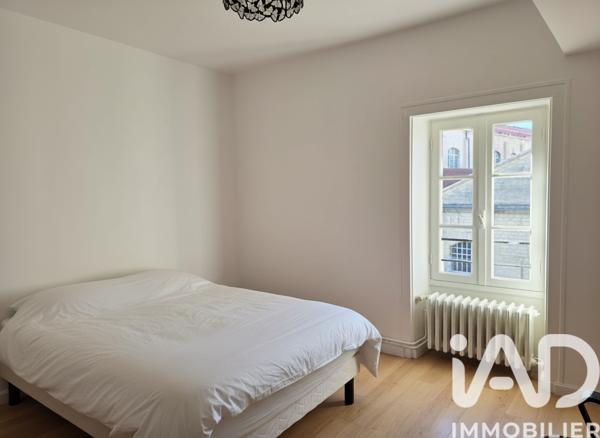 Maison à vendre 5 pièces 150 m² Ruelle-sur-Touvre