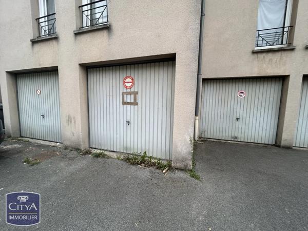 Parking à vendre 24.68m² Corbeil-Essonnes (91100)