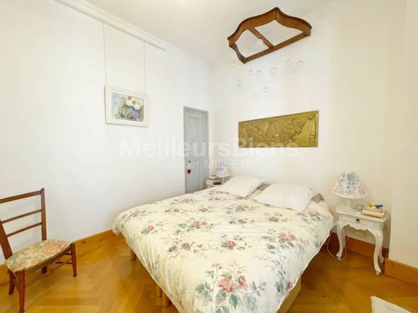 Magnifique duplex traversant de 185 m2 avenue Victor Hugo (VIDEO 4K SUR DEMANDE)