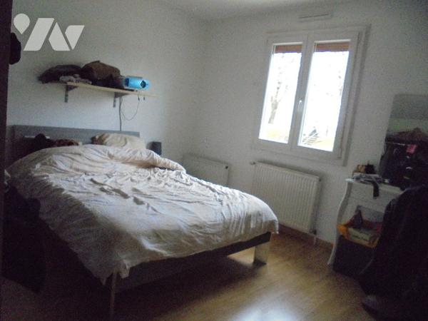 Pavillon très bien situé proche lycée et commerces au calme