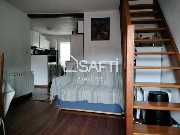 Appartement de type 3 situé au centre du village de SEYNE