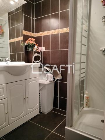 Appartement de type 3 situé au centre du village de SEYNE