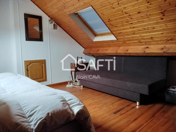 Appartement de type 3 situé au centre du village de SEYNE