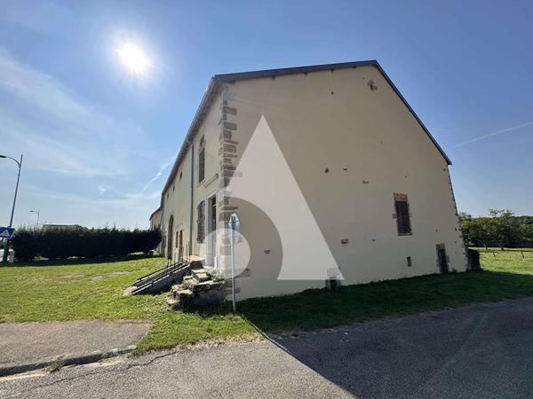 Maison 2 pièces 281 m2